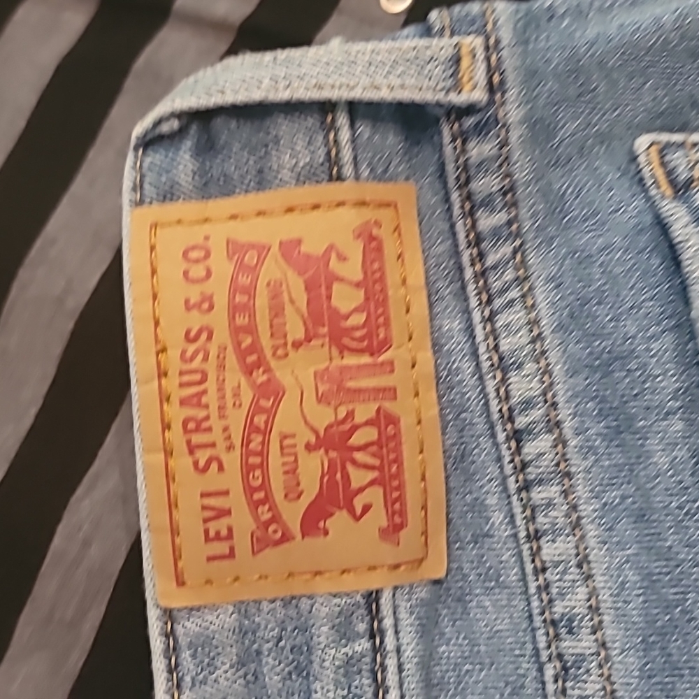 LEVIS STRETCH SKINNY SIZE 8 29 TALL 32" INSEAM - Picture 5 of 8